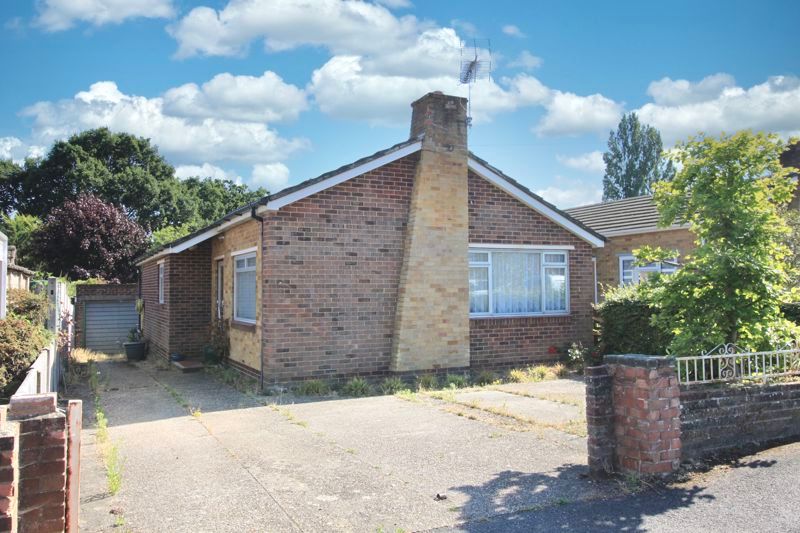 3 bed bungalow for sale in Marvin Close, Botley, Southampton SO30 Zoopla