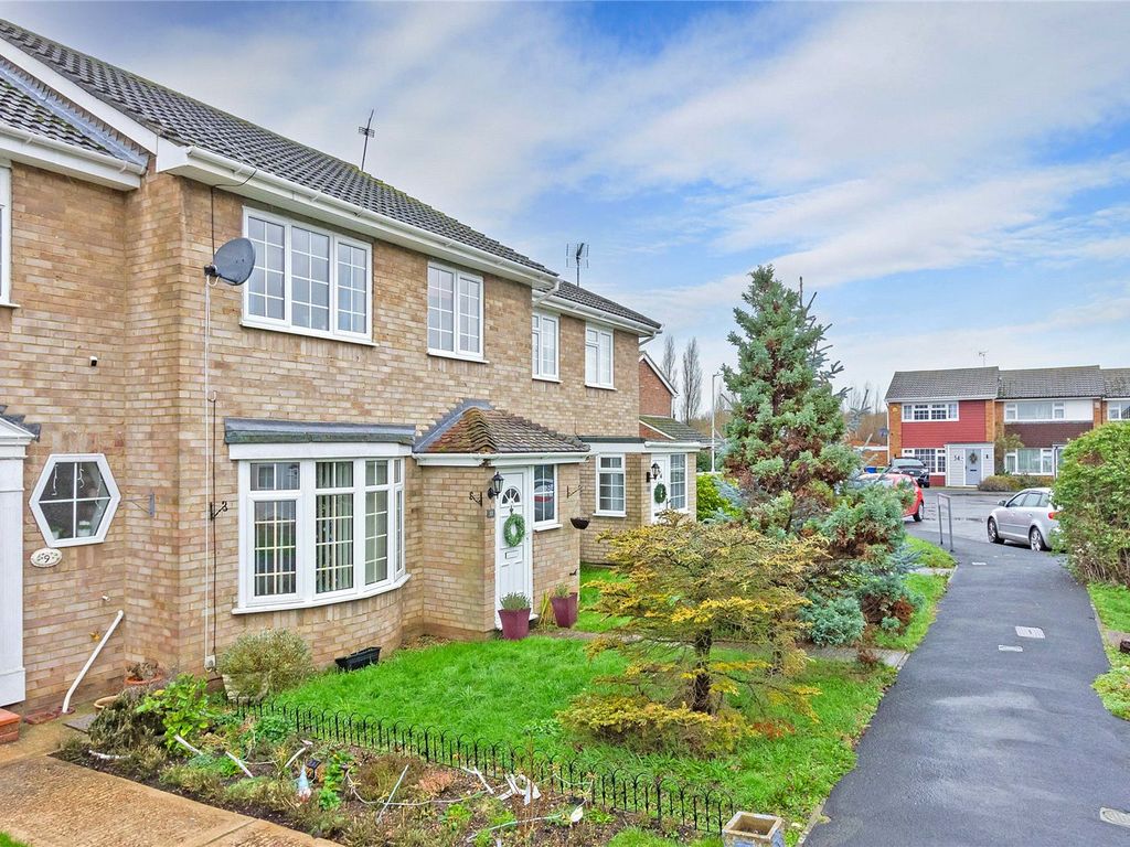 3 bed terraced house for sale in Nelson Walk, Sittingbourne ME10 Zoopla