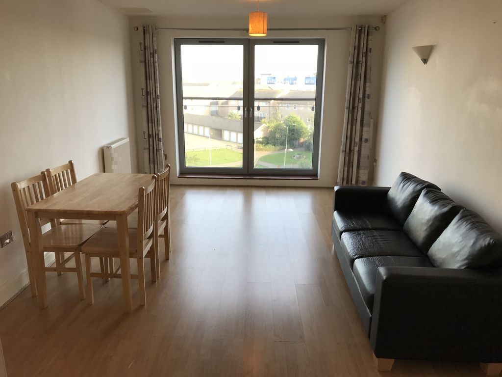 2 bed flat to rent in Tideslea Path, Thamesmead, London SE28 Zoopla