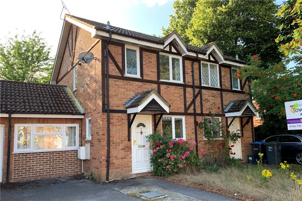 2 bed semidetached house for sale in Ravenfield, Englefield Green