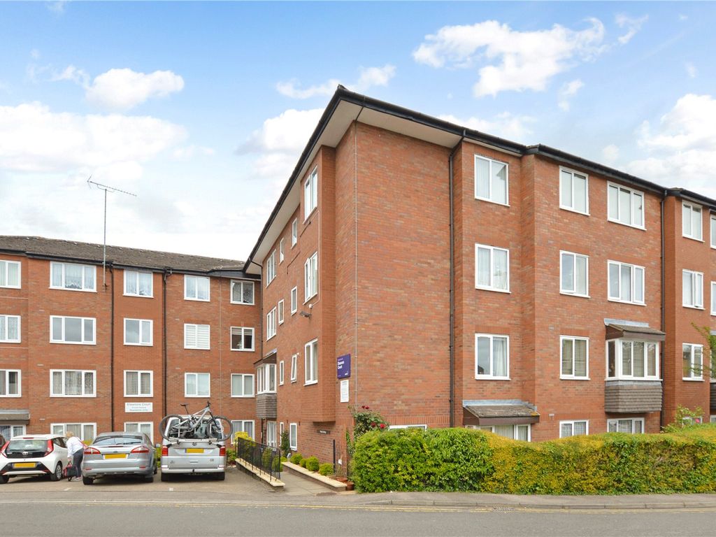 1 bed flat for sale in Eleanors Court, Albion Street, Dunstable