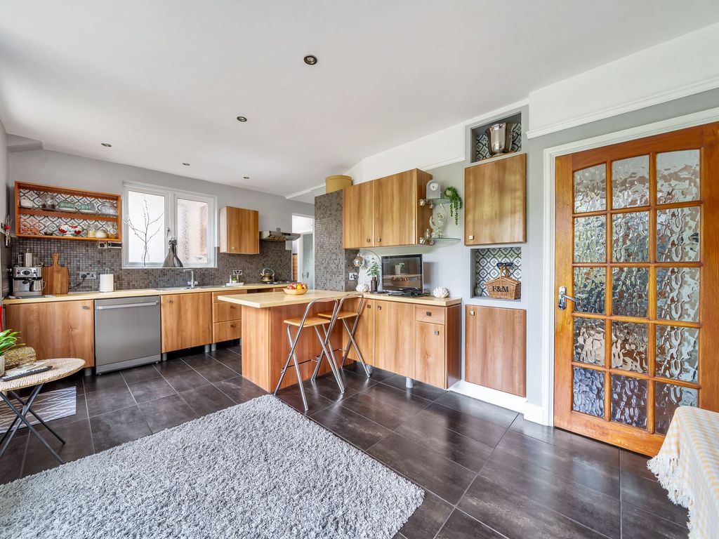 4 bed detached house for sale in Bendysh Road, Bushey WD23 Zoopla