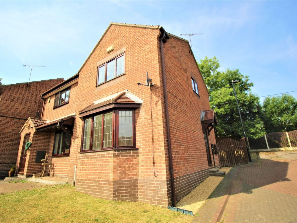 2 bed semidetached house for sale in Thornbrook Gardens, Chapeltown
