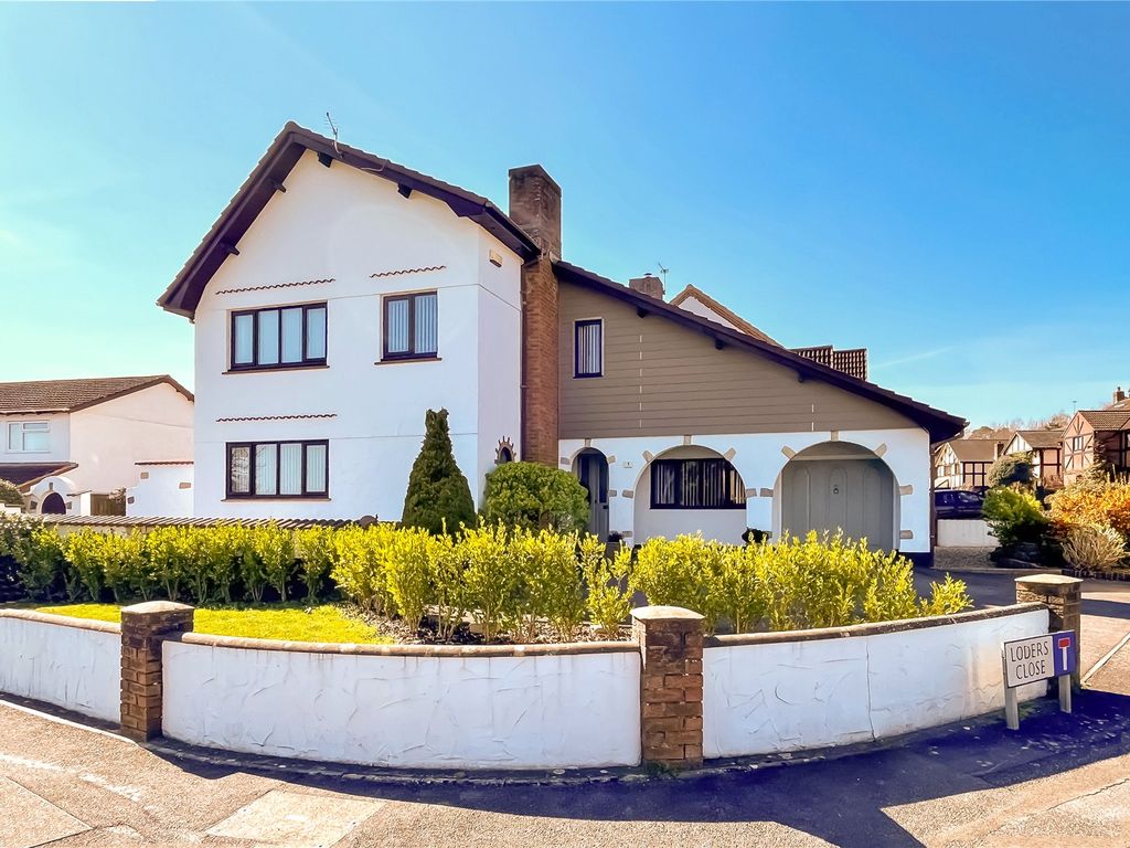 4 bed detached house for sale in Loders Close, West Canford Heath