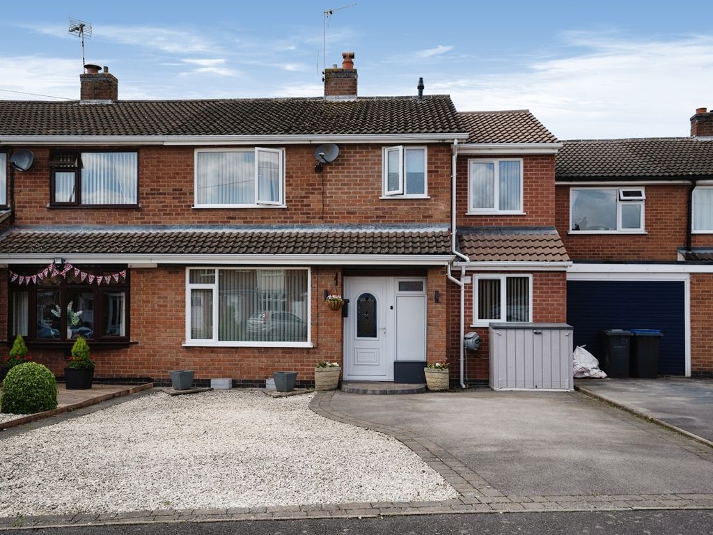 3 bed semidetached house for sale in Hornbeam Road, Newbold Verdon
