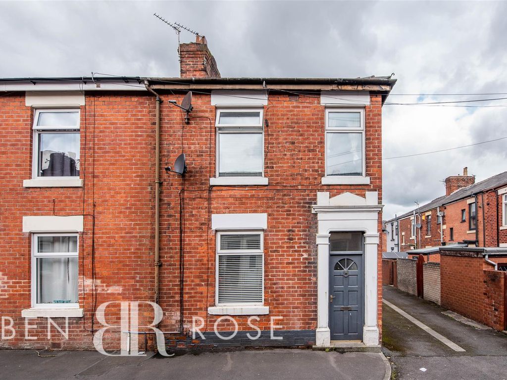 3 bed end terrace house for sale in Montgomery Street, Bamber Bridge