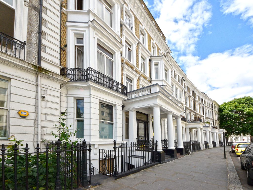 Studio to rent in Collingham Road, London SW5 Zoopla