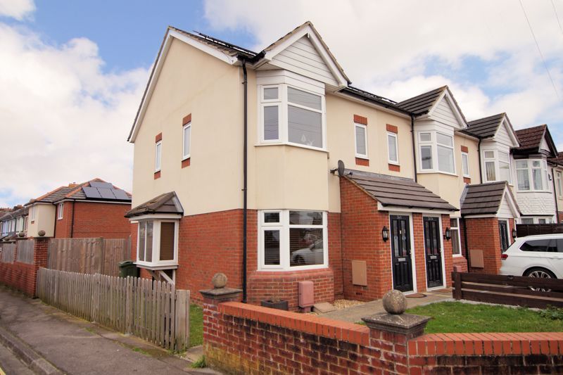 New home, 3 bed end terrace house for sale in White Hart Lane