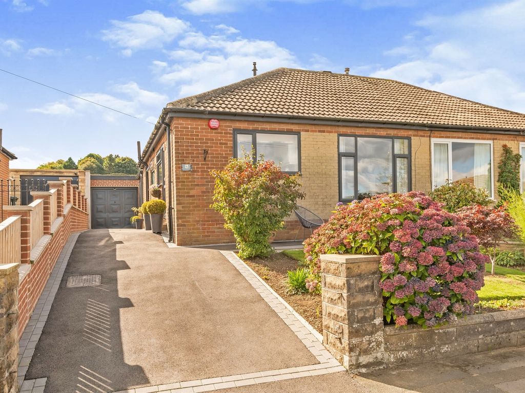 2 bed semidetached bungalow for sale in Hanson Road, Meltham
