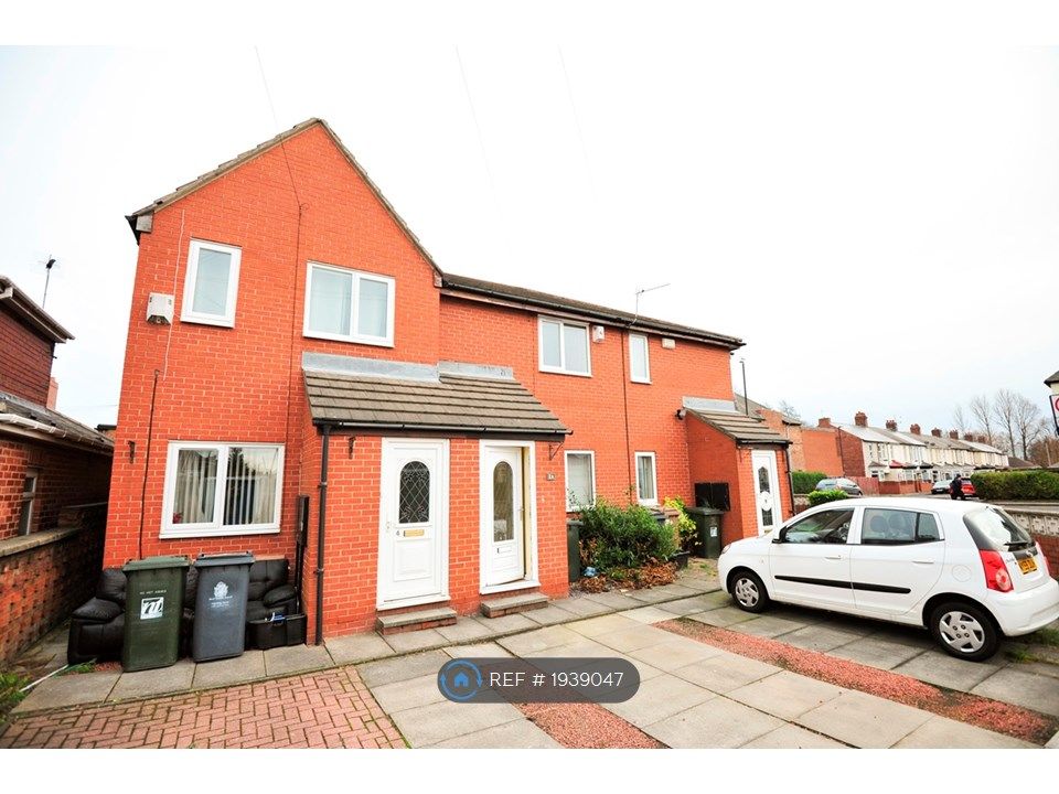 2 bed terraced house to rent in Lynn Road, Wallsend NE28, £800 pcm Zoopla