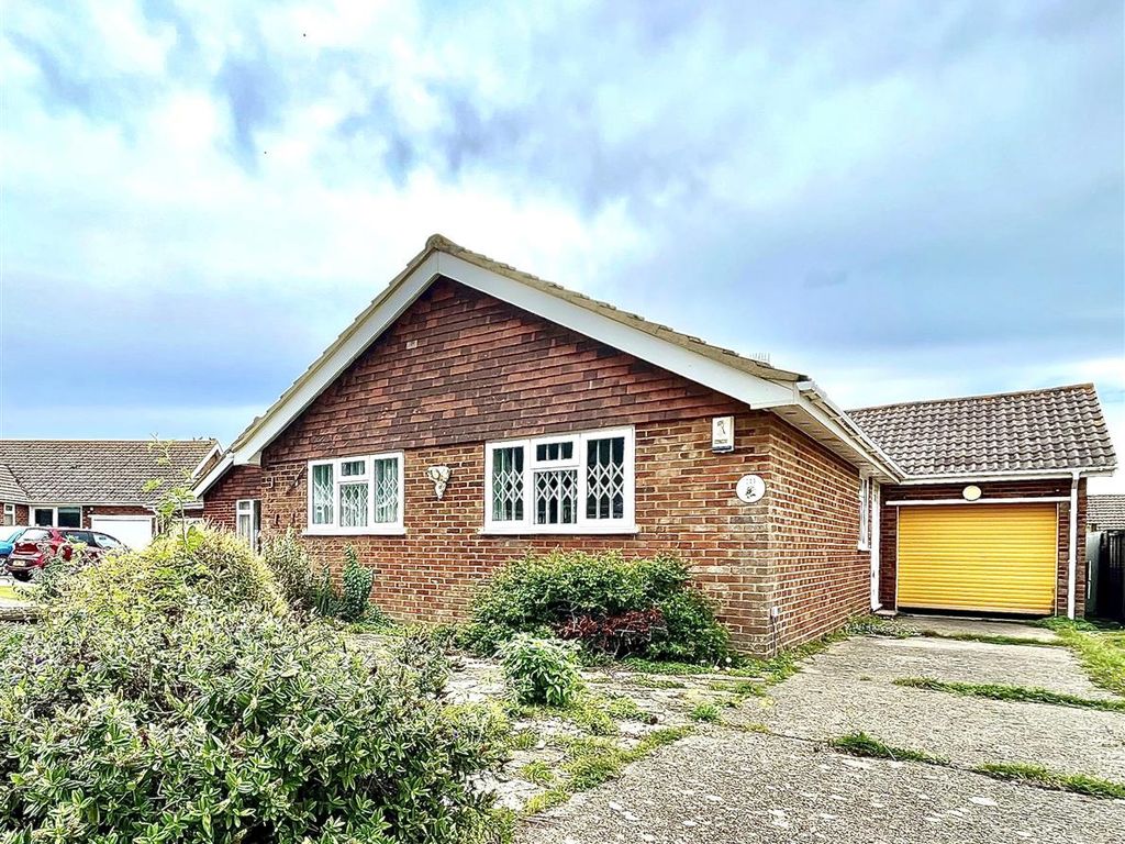 3 bed detached bungalow for sale in Venture Close, BexhillOnSea TN40