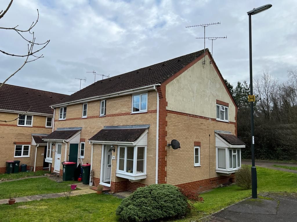 1 bed property to rent in Dakin Close, Maidenbower, Crawley RH10, £