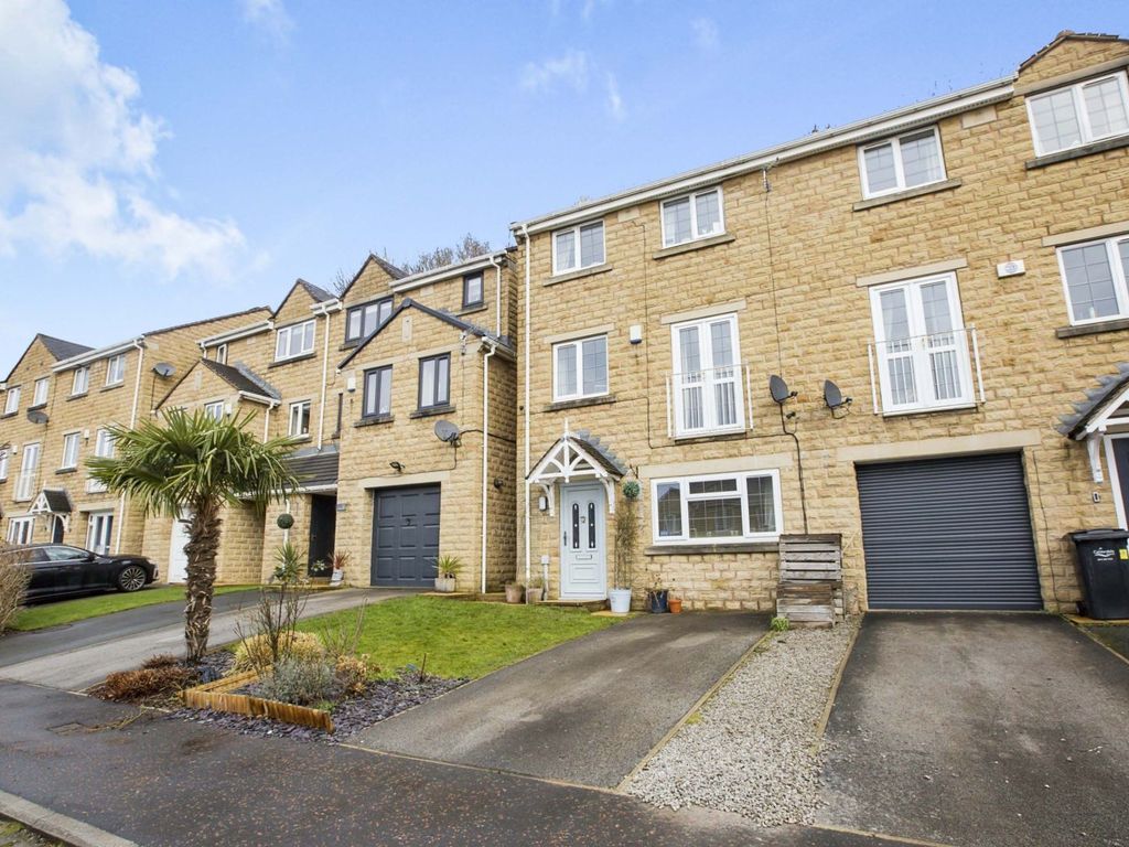 3 bed town house for sale in Prospect Street, Halifax HX3 Zoopla