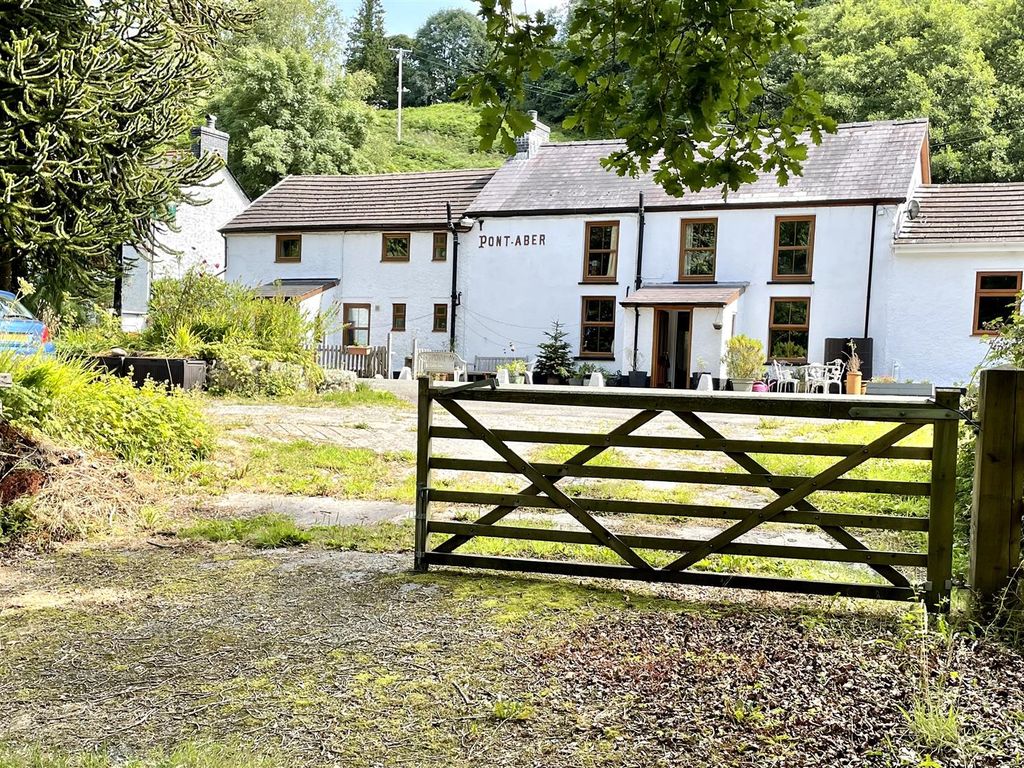 7 bed farm for sale in Llanddeusant, Llangadog SA19 Zoopla
