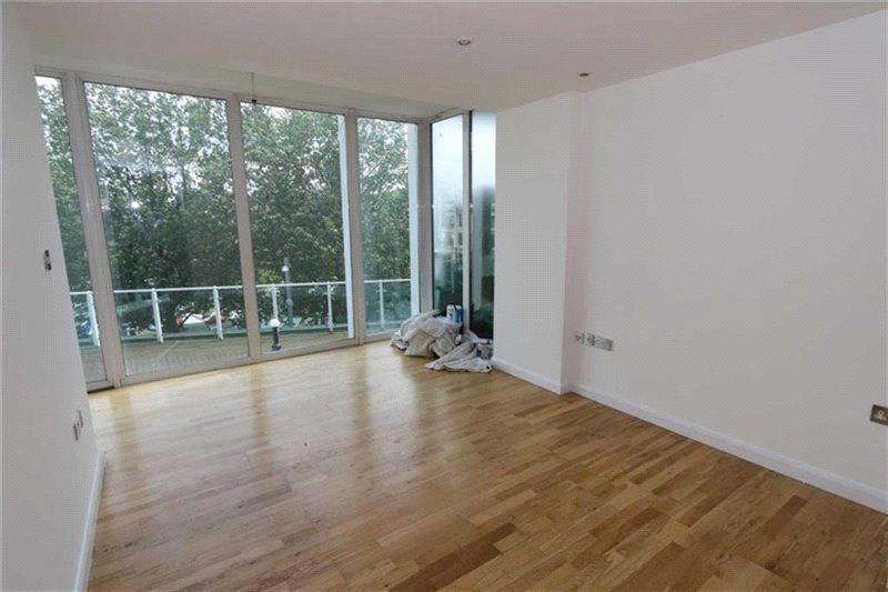 Greens End, Woolwich SE18  