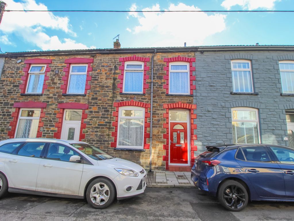 3 bed property to rent in Whitting Street, Porth, Rhondda Cynon Taf