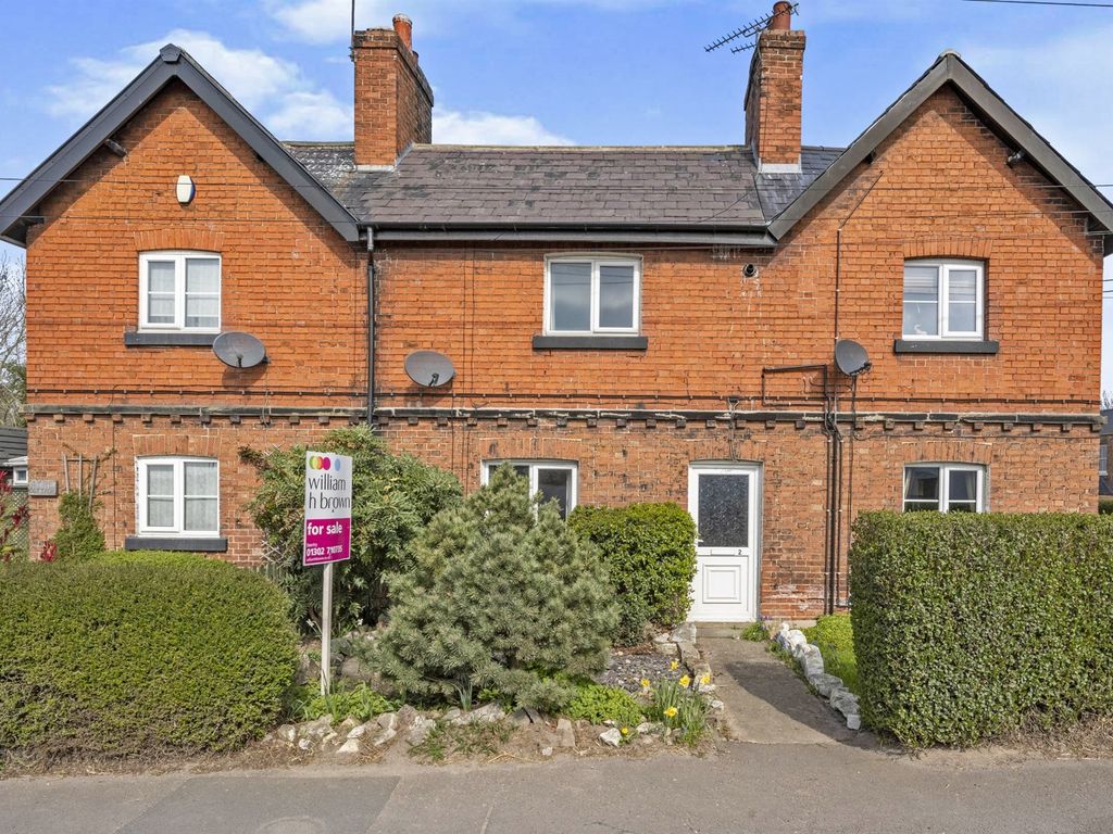 2 bed terraced house for sale in Brookes Cottages, Newington, Doncaster