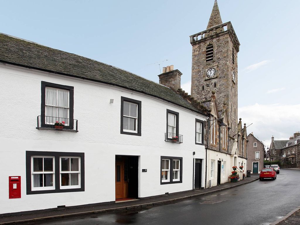 6 bed terraced house for sale in High Street, Auchtermuchty, Cupar KY14