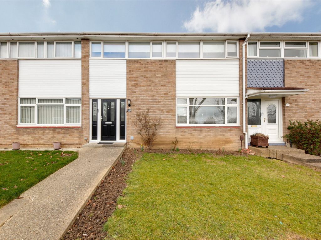 4 bed terraced house for sale in Falstones, Basildon, Essex SS15 Zoopla