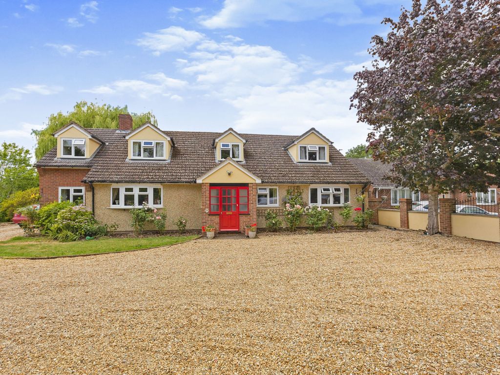 5 bed detached house for sale in Stocks Lane, Abingdon OX13 Zoopla