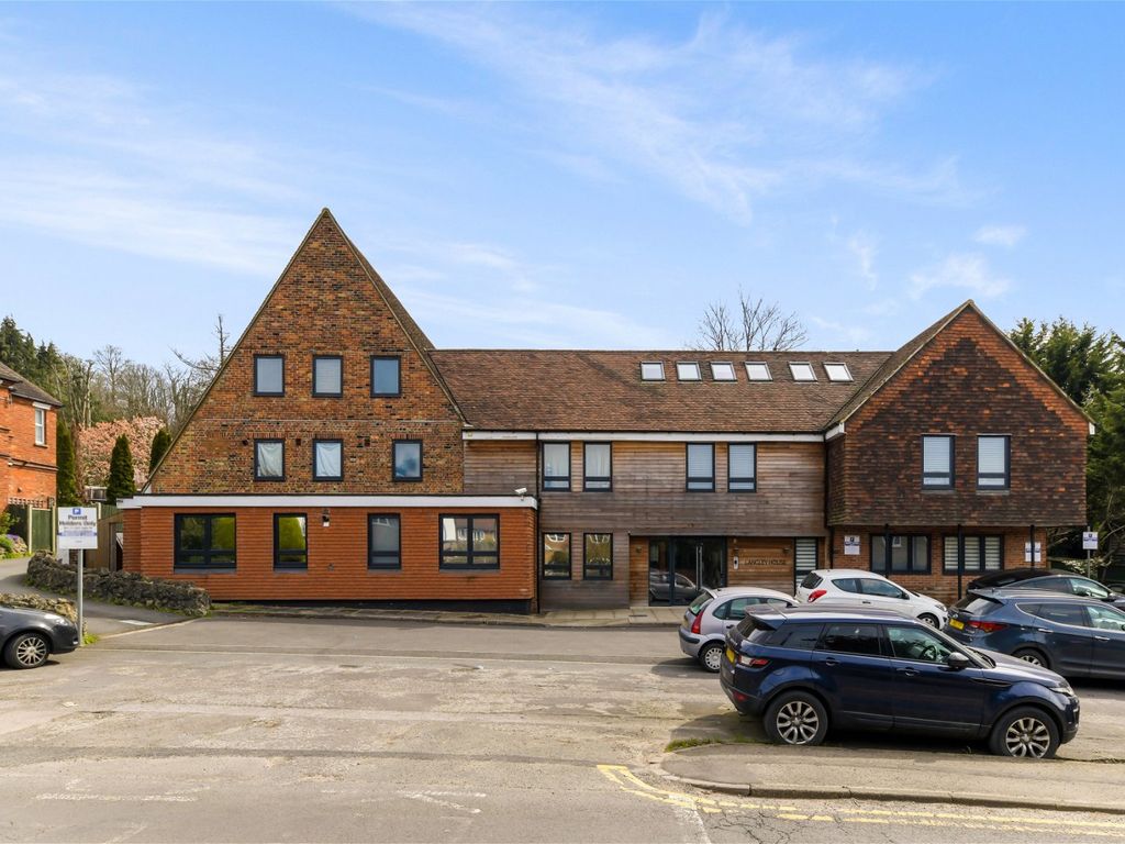 2 bed flat for sale in Church Lane, Oxted RH8 Zoopla
