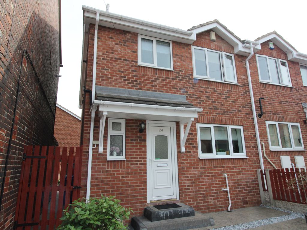 3 bed semidetached house for sale in Bartholomew Street, Wombwell
