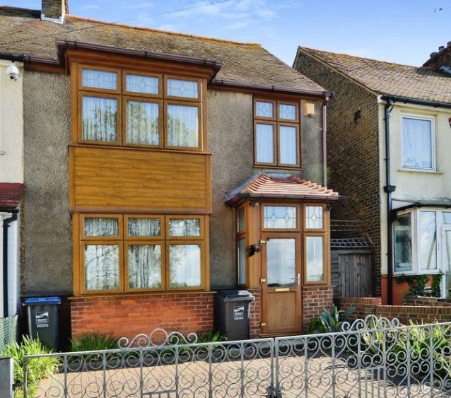 4 bed semidetached house for sale in Dane Valley Road, Margate CT9, £