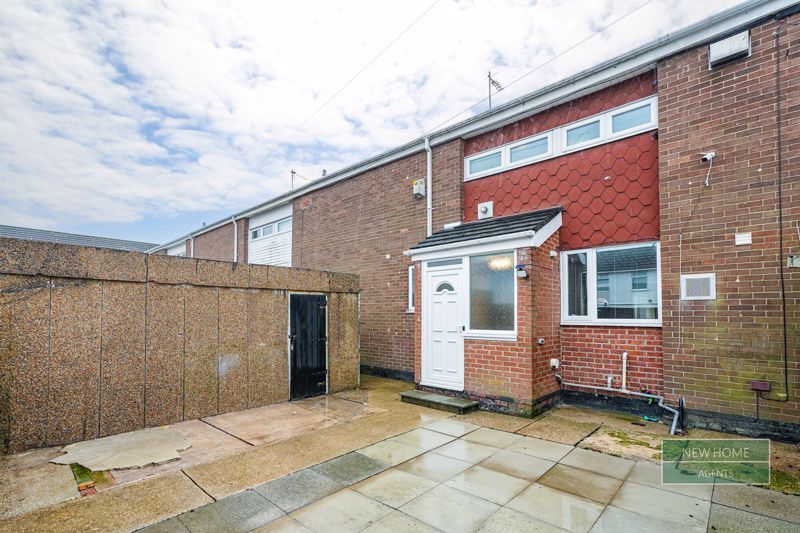 3 bed terraced house for sale in Dulverton Close, Bransholme, Hull HU7