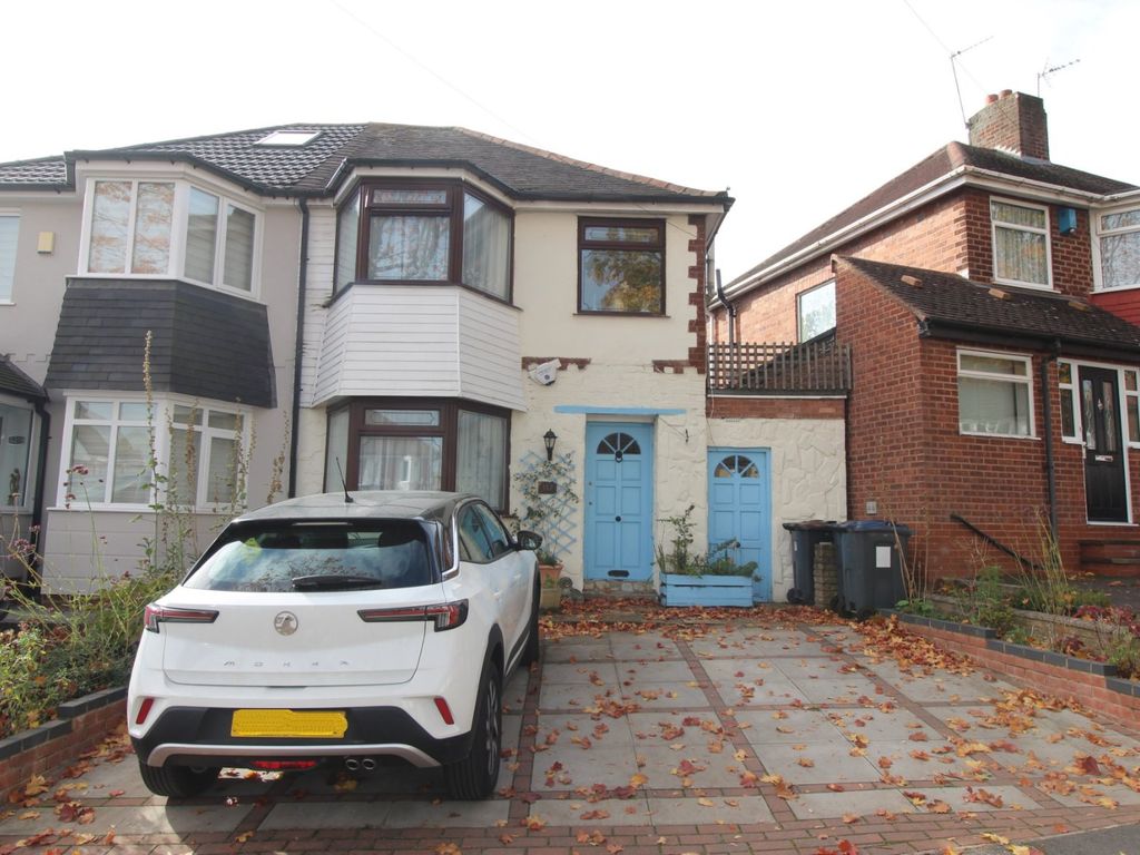 3 bed semidetached house for sale in Charlbury Crescent, Birmingham