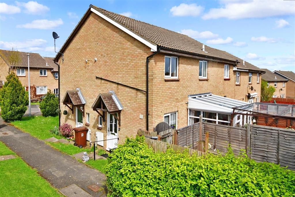 1 bed terraced house for sale in North Bank Close, Strood, Rochester, Kent ME2 Zoopla