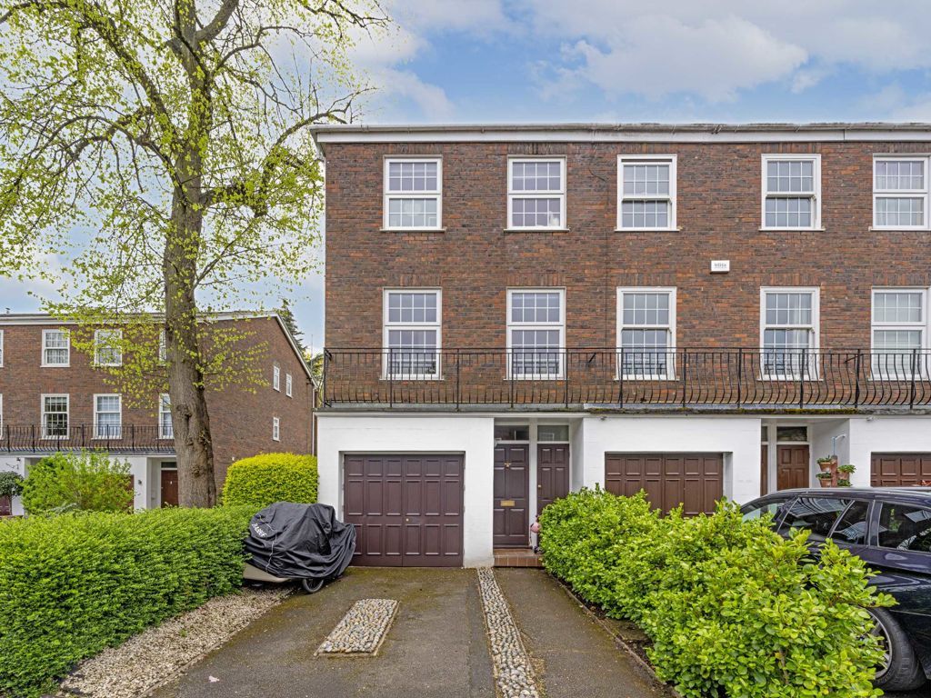 3 bed property to rent in Broom Park, Teddington TW11 Zoopla