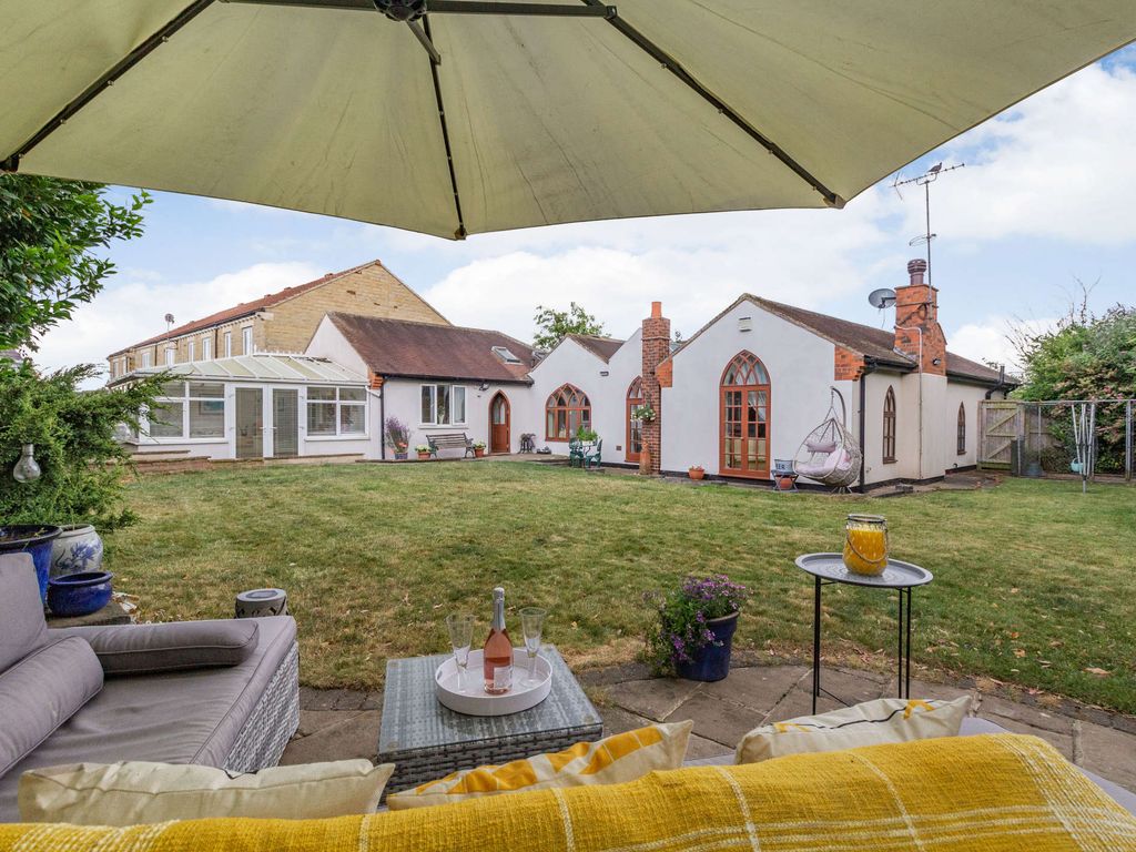 3 bed detached bungalow for sale in Station Road, Norton, Doncaster DN6