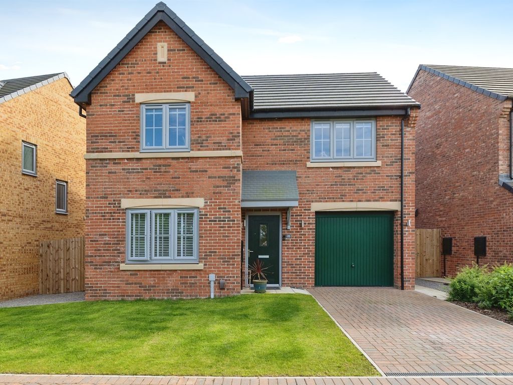 3 bed detached house for sale in Harvest Close, Middlesbrough TS5, £