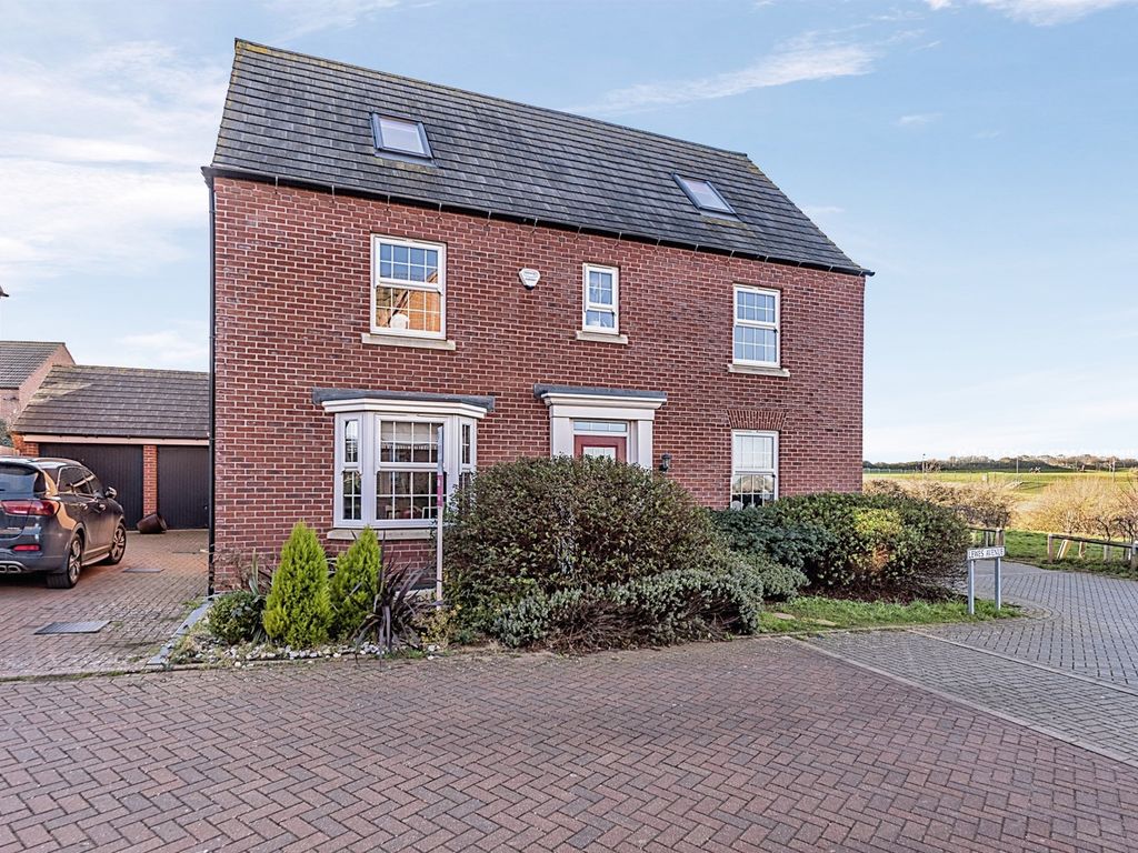 6 bed detached house for sale in Lewes Avenue, Grantham NG31 Zoopla
