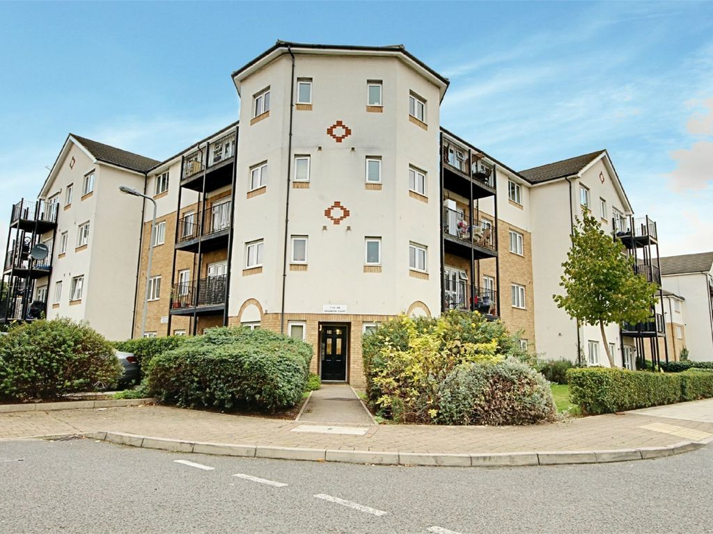 2 bed flat for sale in Bradmore Court, 2 Enstone Road, Enfield EN3 Zoopla