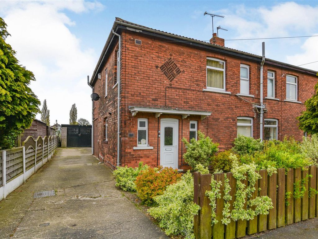 3 bed semidetached house for sale in Jackson Road, Scunthorpe DN15