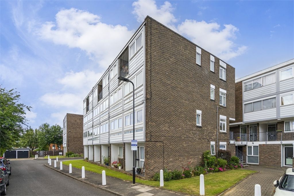 Fairlea Place, Ealing W5