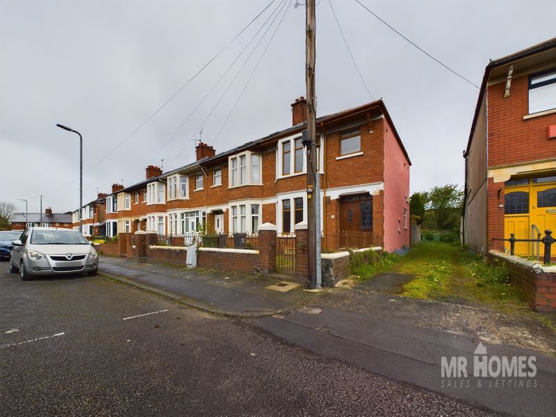 3 bed end terrace house for sale in Leckwith Avenue, Leckwith, Cardiff