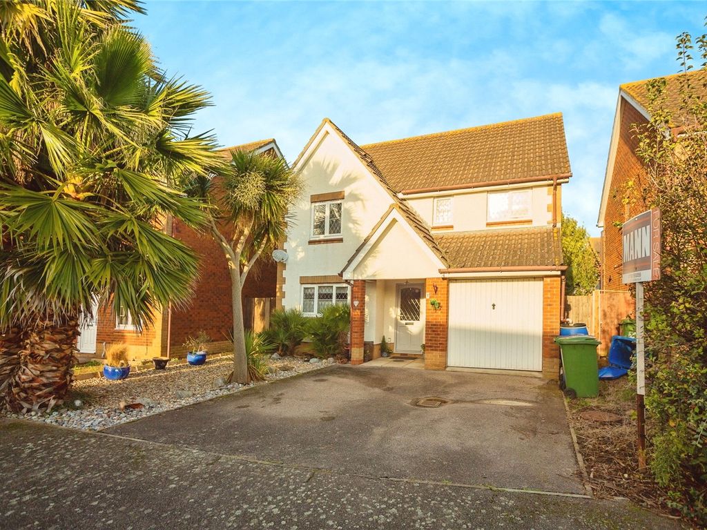 4 bed detached house for sale in Harebell Close, Minster On Sea
