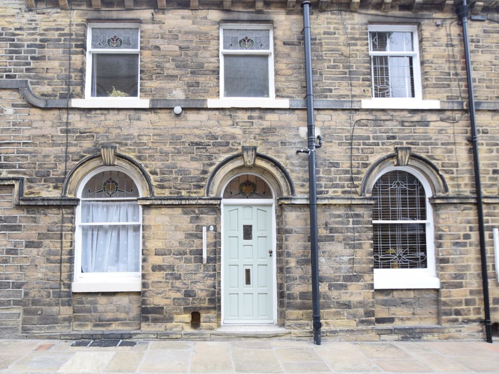 2 bed terraced house to rent in Lockwood Street, Saltaire, Shipley BD18
