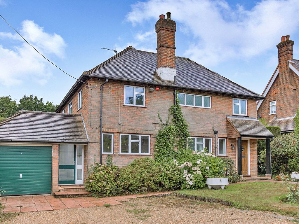 4 bed detached house for sale in Longfield Drive, Amersham HP6 Zoopla