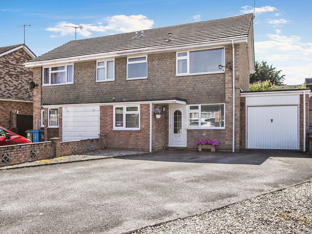3 bed semidetached house for sale in Kelly Close, Poole BH17 Zoopla