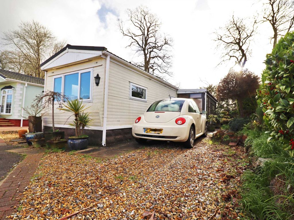 2 bed mobile/park home for sale in Uphill Farm Caravan Park, WestonSuperMare BS23 Zoopla