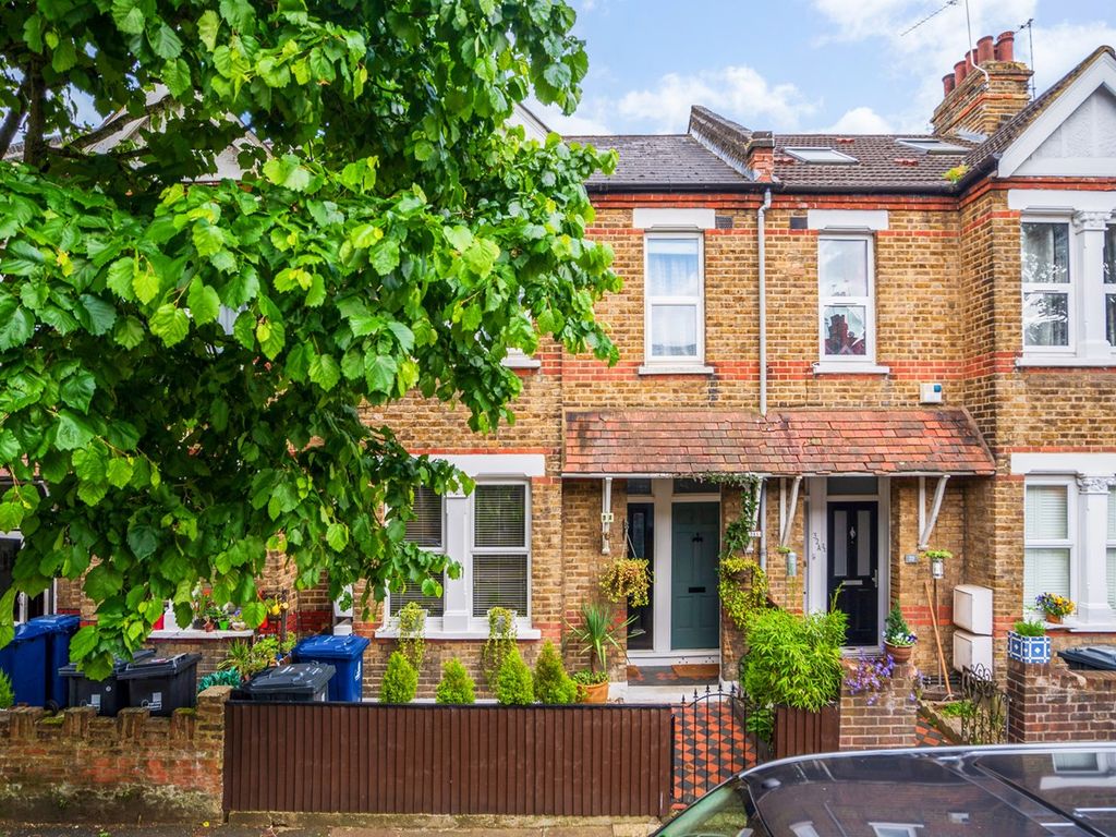 2 bed flat for sale in Cumberland Road, Hanwell W7, £475,000 Zoopla