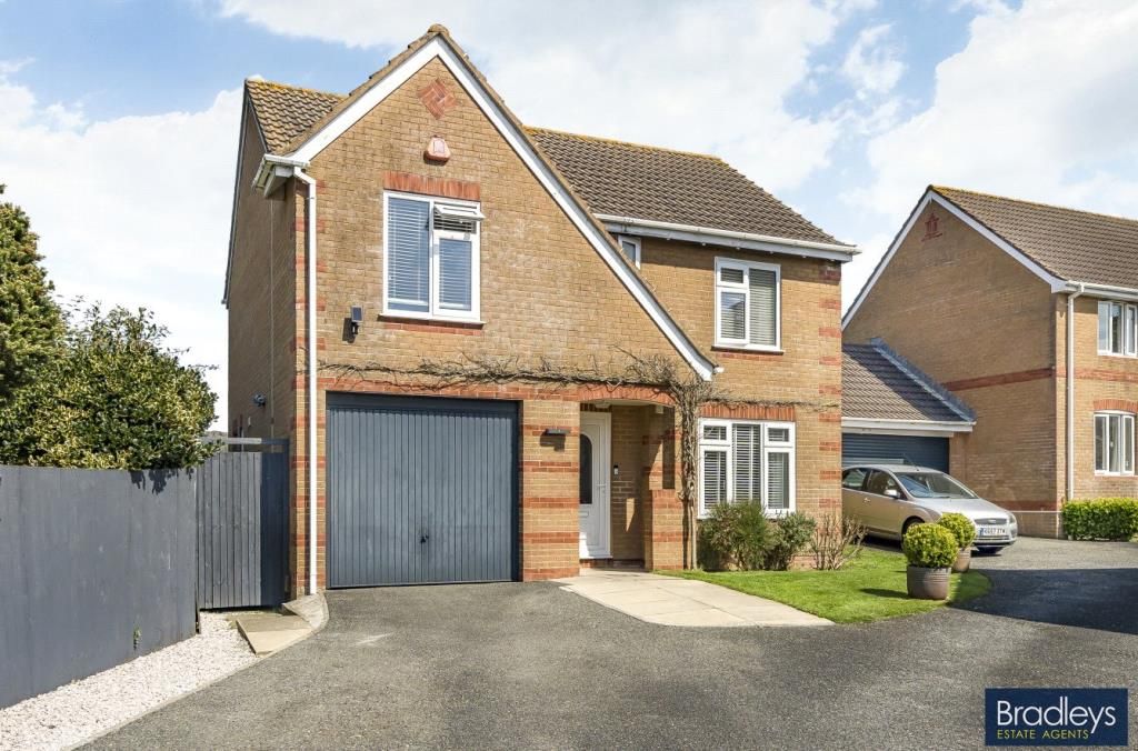 4 bed detached house for sale in Cornfield Gardens, Plympton, Plymouth