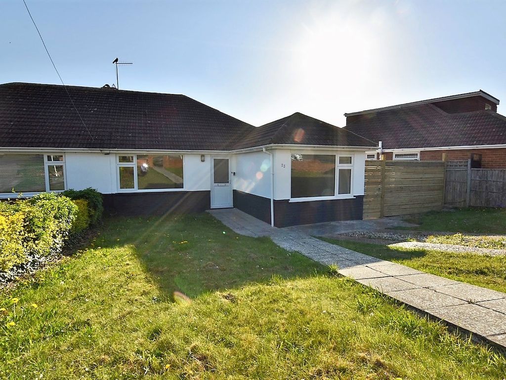 4 bed semidetached bungalow for sale in Drive, Saltdean