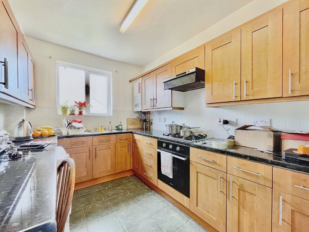 2 bed flat to rent in Norfolk Road, Uxbridge, Middlesex UB8 Zoopla