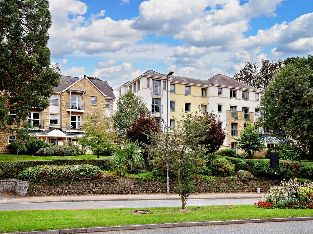 2 bed flat for sale in Lys Lander, Tregolls Road, Truro TR1, £280,000