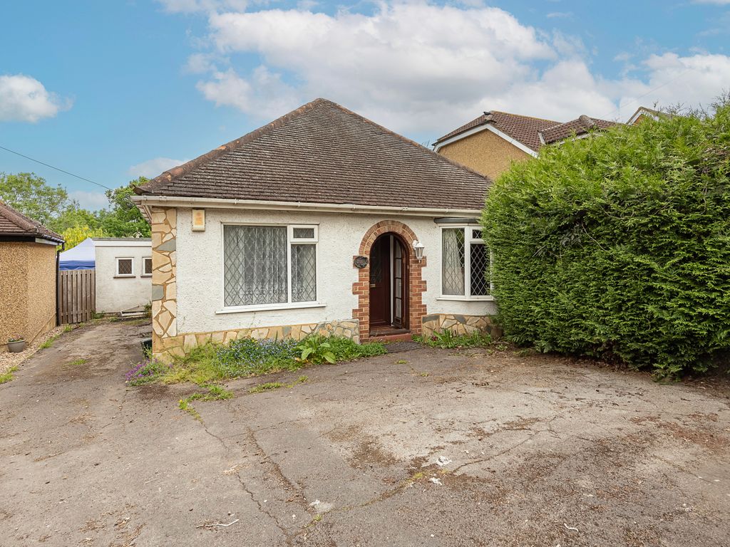 3 bed bungalow for sale in Lybury Lane, Redbourn, St. Albans