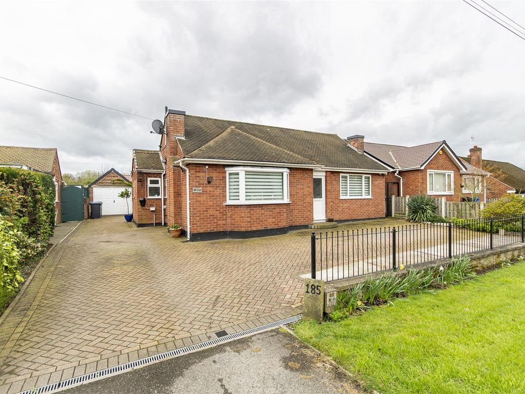3 bed detached bungalow for sale in Spital Lane, Spital, Chesterfield